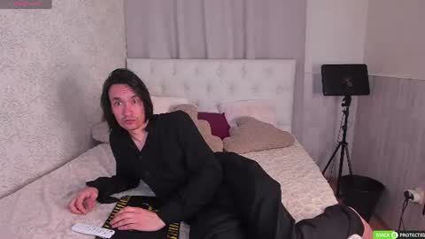 Calvin Owens online show from 07.04.26