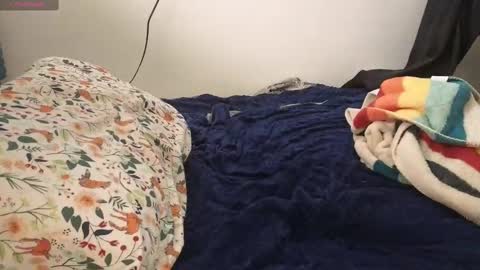 Snapshot of calypsocabal chatting on 10.07.25 Calypso online show from 10.07.25