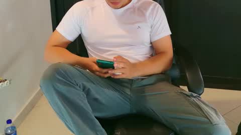 camara110 online show from 01.27.25