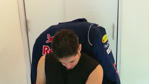 camara110 online show from 12.01.25