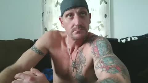 Snapshot of camaro383ci1994 chatting on 01.19.25 Chillaxin lets talk online show from 01.19.25