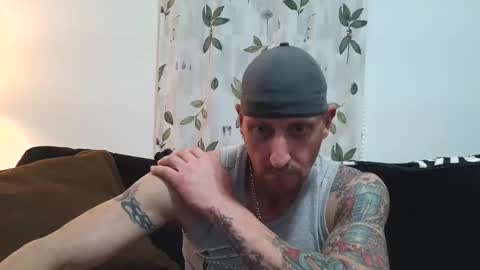 Snapshot of camaro383ci1994 chatting on 01.24.25 Chillaxin lets talk online show from 01.24.25