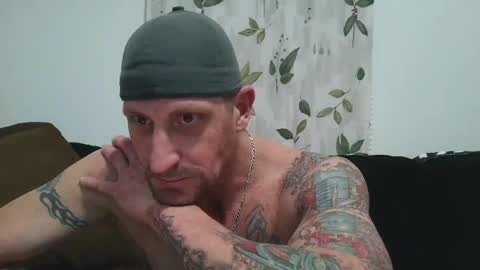 Snapshot of camaro383ci1994 chatting on 01.28.25 Chillaxin lets talk online show from 01.28.25