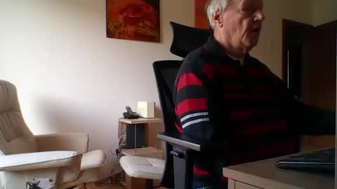 camcologne online show from 12.16.25