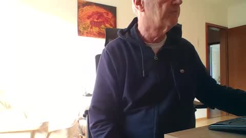 camcologne online show from 02.17.26