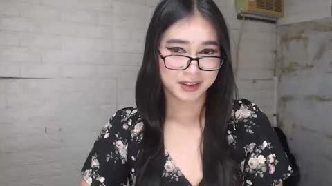 camela_star online show from 09.25.25