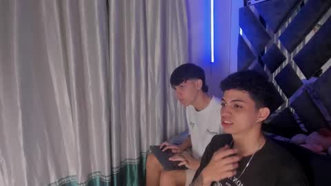 Snapshot of cameron_lux4 chatting on 12.20.25 CAMERON online show from 12.20.25