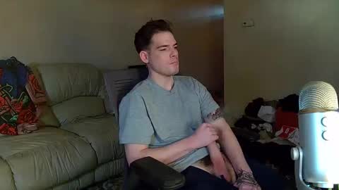 Snapshot of camerondt chatting on 01.06.25 camerondt online show from 01.06.25