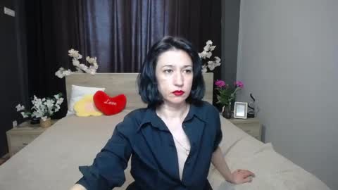 Snapshot of cameronenns chatting on 05.24.26 Cameronenns online show from 05.24.26