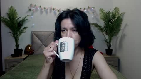 Snapshot of cameronenns chatting on 05.31.26 Cameronenns online show from 05.31.26