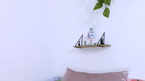 trini-1000 online show from 10.08.25