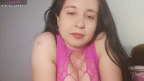 Snapshot of cami_hot_hair chatting on 06.05.26 cami online show from 06.05.26