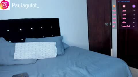   online show from 03.08.25