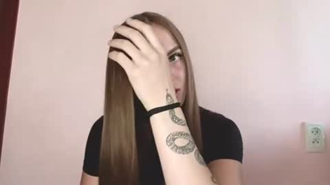 Lizz online show from 06.23.26