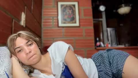 Snapshot of camii19y chatting on 11.05.25 camii19y online show from 11.05.25