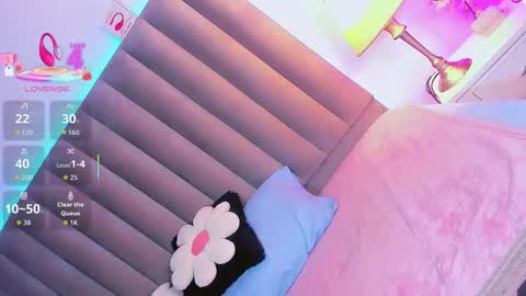 CamiiGarcia  online show from 10.24.25