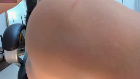 Camila online show from 01.09.25