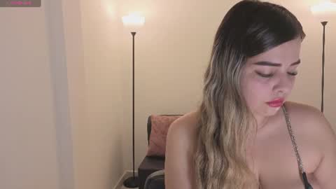 Camila online show from 06.19.26
