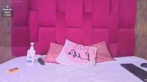 camila__bouzas online show from 03.07.26