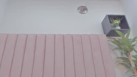 Snapshot of camila__herrera chatting on 02.23.25 Camila online show from 02.23.25