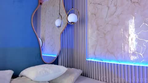 Cami online show from 11.11.25