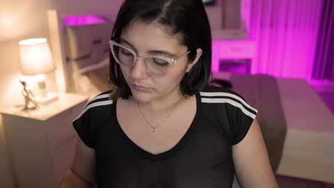 Camila buitrago online show from 12.26.24