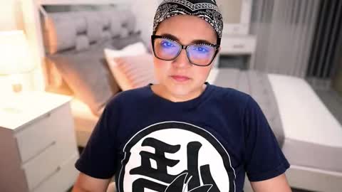 Camila buitrago online show from 10.12.25