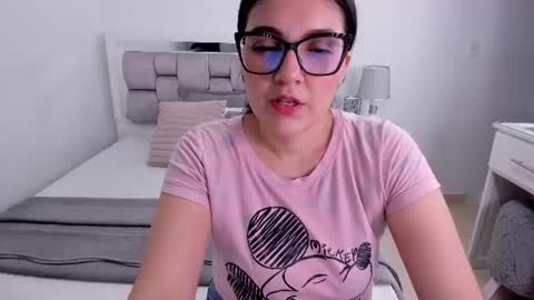 Snapshot of camila_buitrago chatting on 06.27.26 Camila buitrago online show from 06.27.26