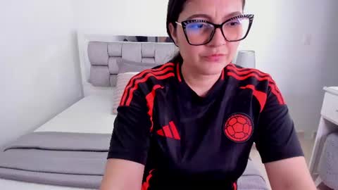 Snapshot of camila_buitrago chatting on 06.29.26 Camila buitrago online show from 06.29.26