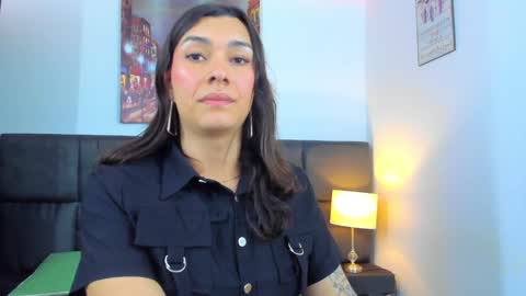 Snapshot of camila_coxx chatting on 01.14.25 s online show from 01.14.25