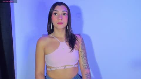 Snapshot of camila_coxx chatting on 02.23.25 s online show from 02.23.25