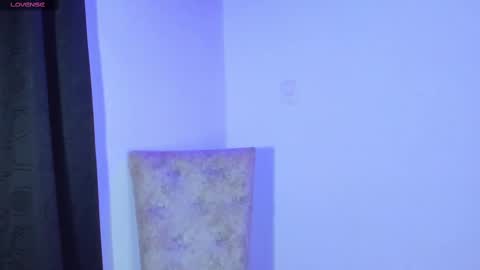 Snapshot of camila_coxx chatting on 02.28.25 s online show from 02.28.25