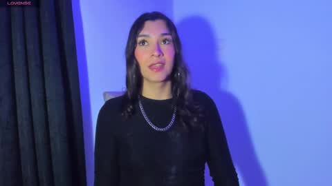 Snapshot of camila_coxx chatting on 03.04.25 s online show from 03.04.25