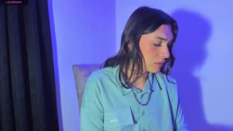 Snapshot of camila_coxx chatting on 03.09.25 s online show from 03.09.25