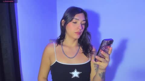 Snapshot of camila_coxx chatting on 03.11.25 s online show from 03.11.25