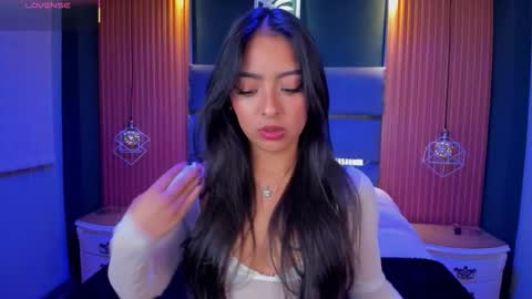 Camila online show from 09.11.25