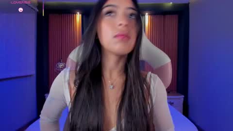 Camila online show from 09.17.25