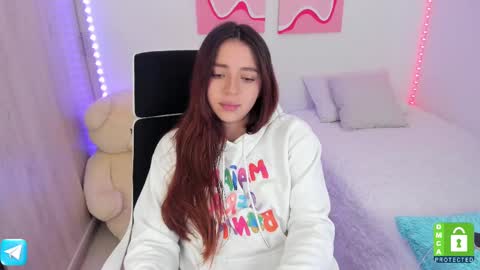  C A M I  online show from 02.25.25