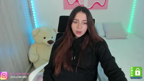  C A M I  online show from 02.28.25