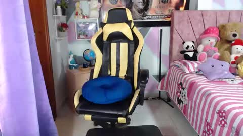 valentinaEpic way Ive been fucked 1515  online show from 12.17.25