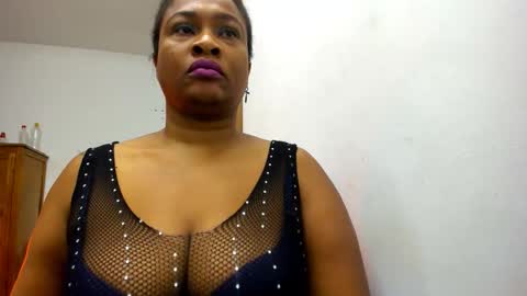 Camila online show from 10.24.25