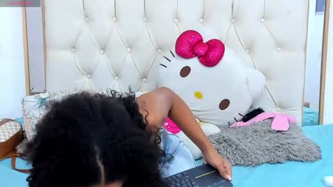 camila_sex_latina online show from 01.20.25