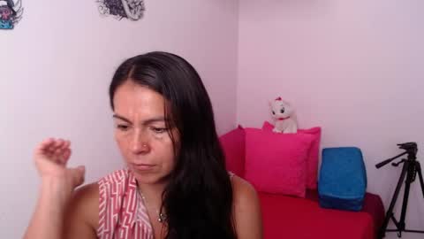 Camila Vargas online show from 04.02.26