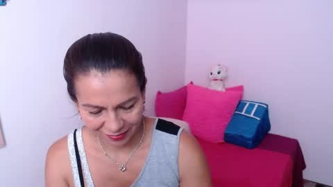 Camila Vargas online show from 04.09.26
