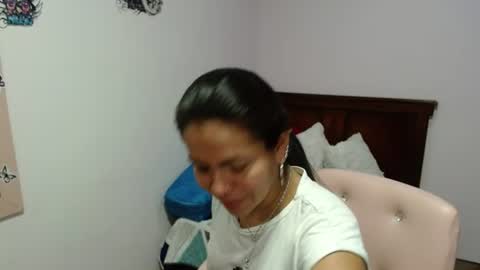 Snapshot of camila_vargas_ chatting on 08.05.26 Camila Vargas online show from 08.05.26
