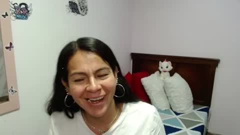 Snapshot of camila_vargas_ chatting on 08.07.26 Camila Vargas online show from 08.07.26