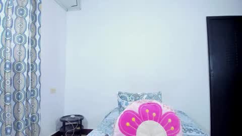 Snapshot of camilaa_foxxx chatting on 11.24.25 camilaa foxxx online show from 11.24.25