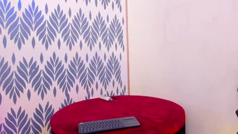 Snapshot of camilaandrade_ chatting on 01.13.25 Cami online show from 01.13.25