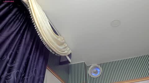 Camila  online show from 12.11.24