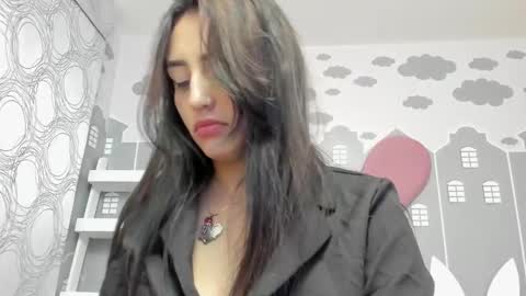 Camila  online show from 01.15.25
